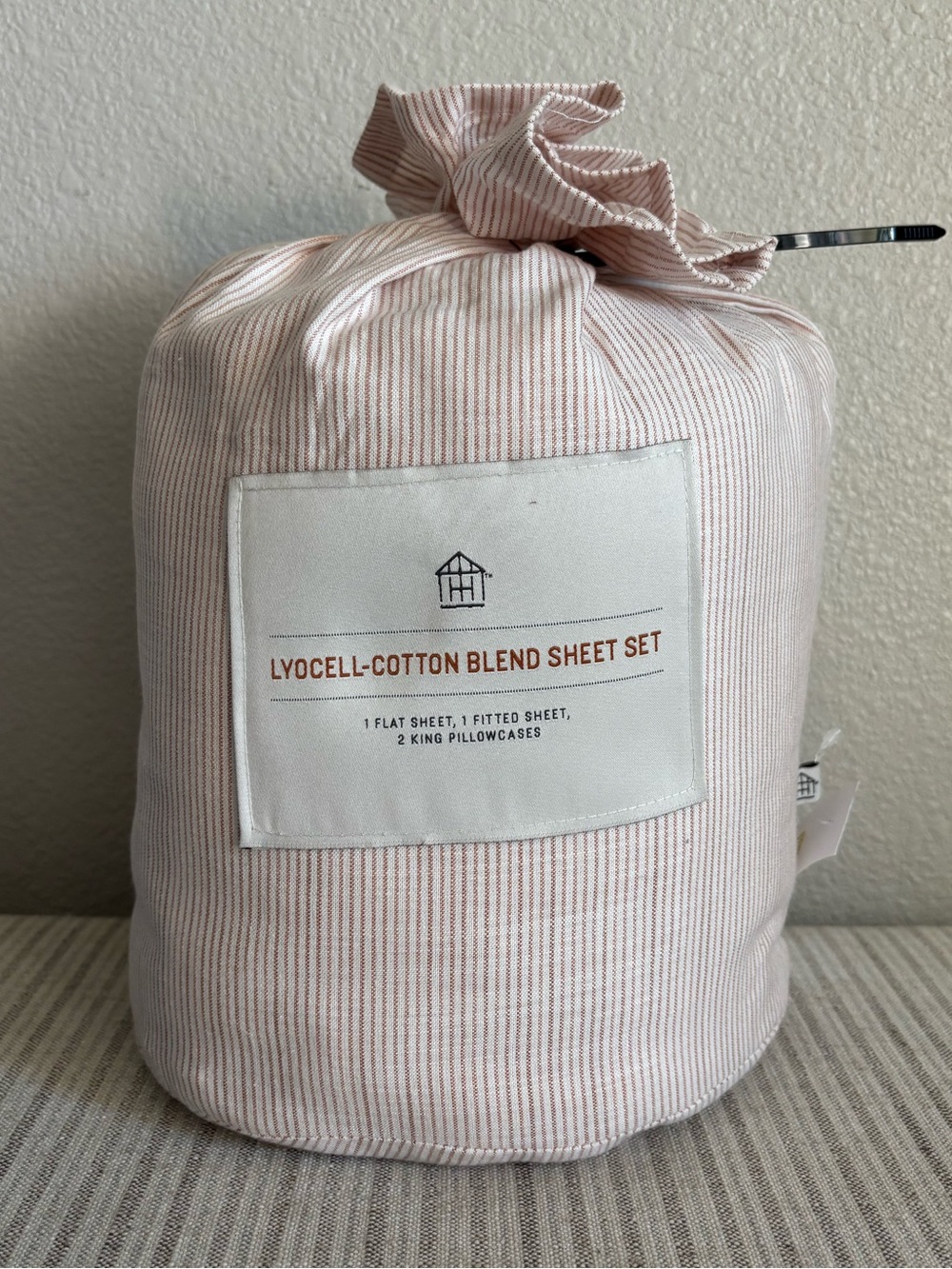 NWT 4pc King Micro Stripe Sheet Set Rust - Hearth & Hand with Magnolia